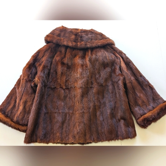 MEYER EPSTEIN FURS Vintage Fur Coat - Picture 2 of 10